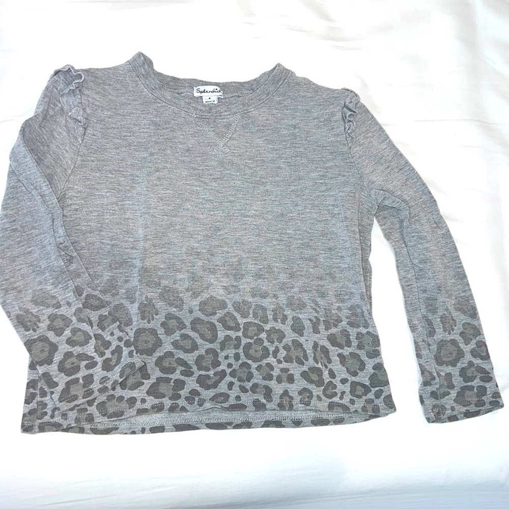 Girls Splendid size 5 lightweight grey sweatshirt with ombré leopard print.